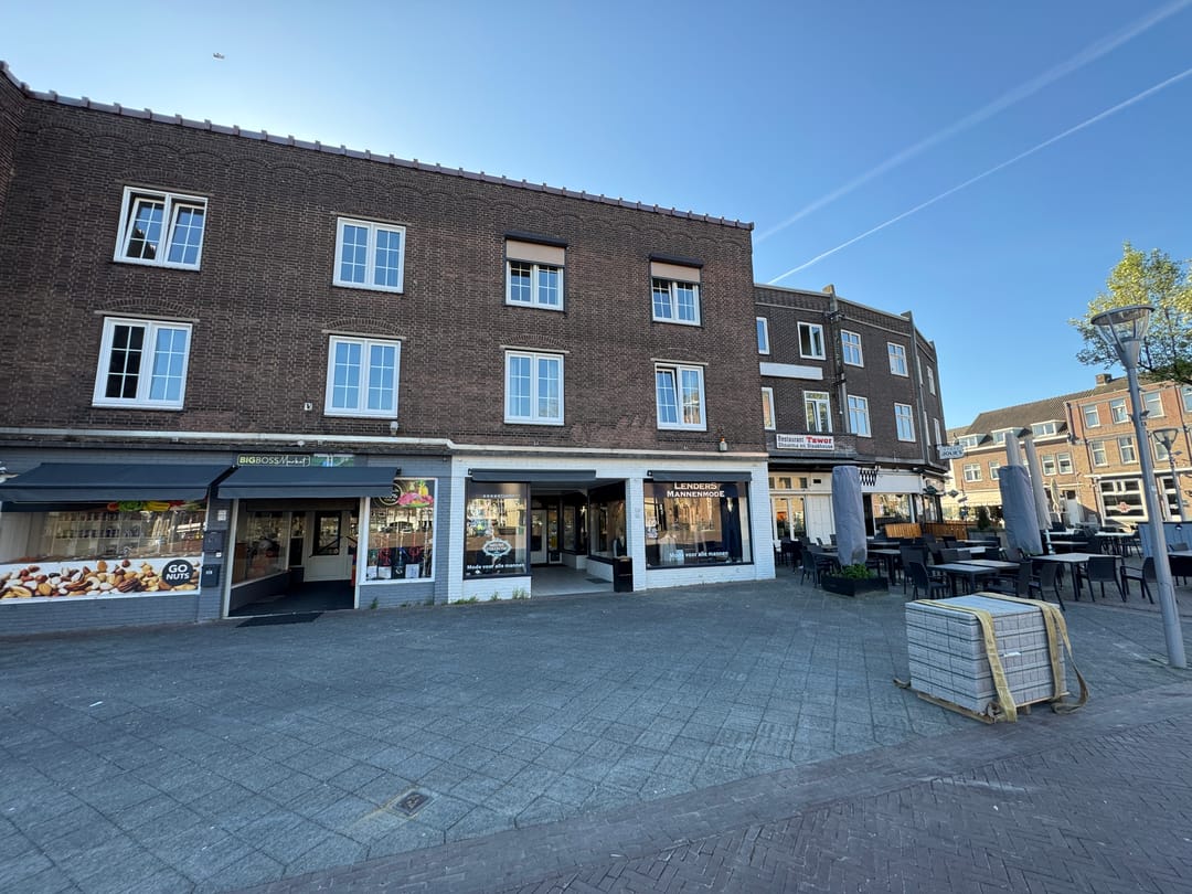 Photo 32 of Markt 120