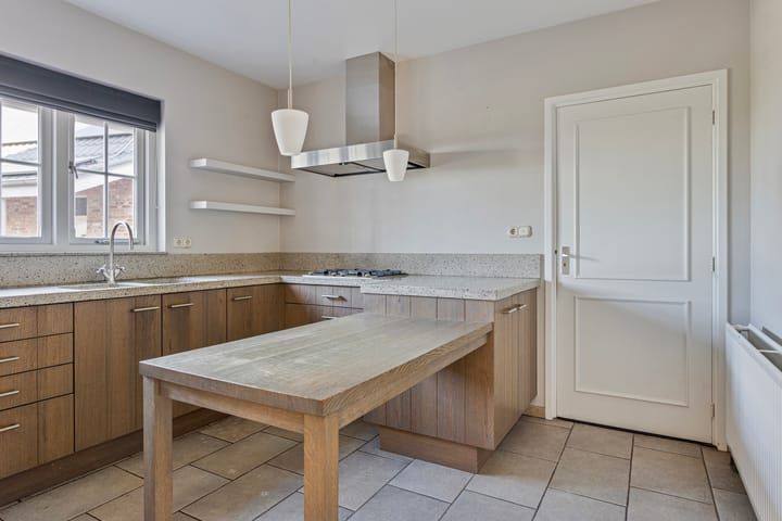 Photo 11 of Molenstraat 6-A