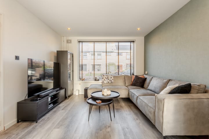 Foto 2 van Venusstraat 3