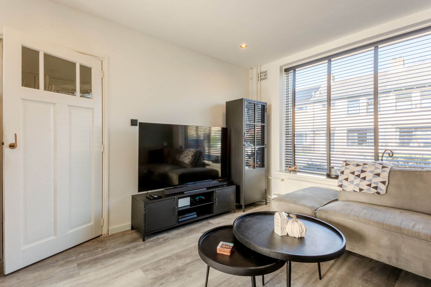 Foto 10 van Venusstraat 3