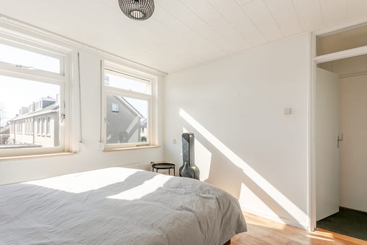 Foto 27 van Venusstraat 3