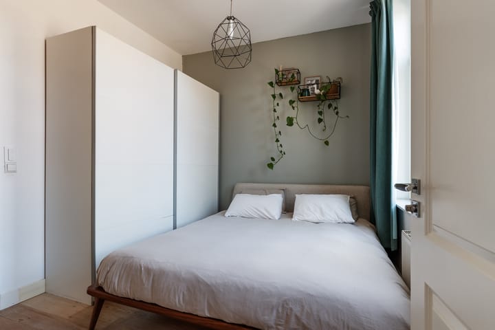 Photo 13 of Bilderdijkstraat 68-A