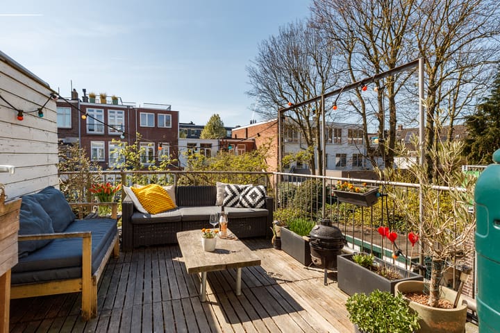 Photo 15 of Bilderdijkstraat 68-A