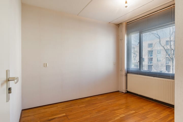 Foto 12 van Mathilde Wibautstraat 24