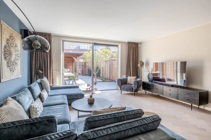 Foto 3 van Weegbree 111