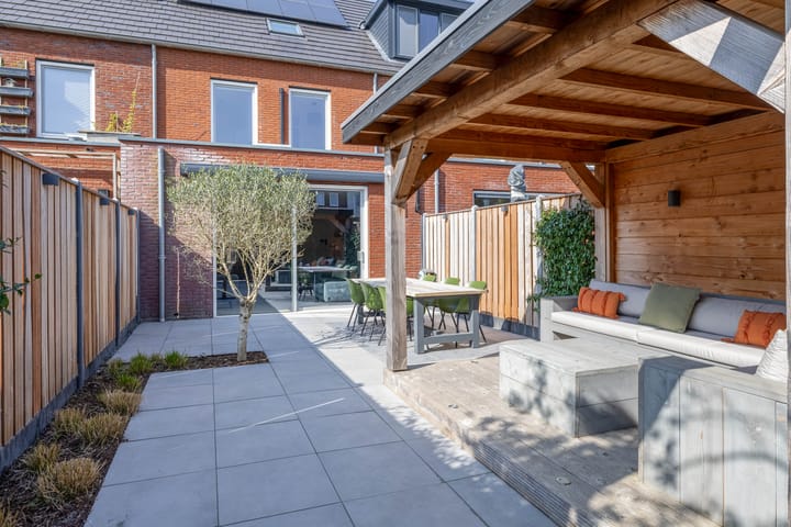 Foto 8 van Weegbree 111