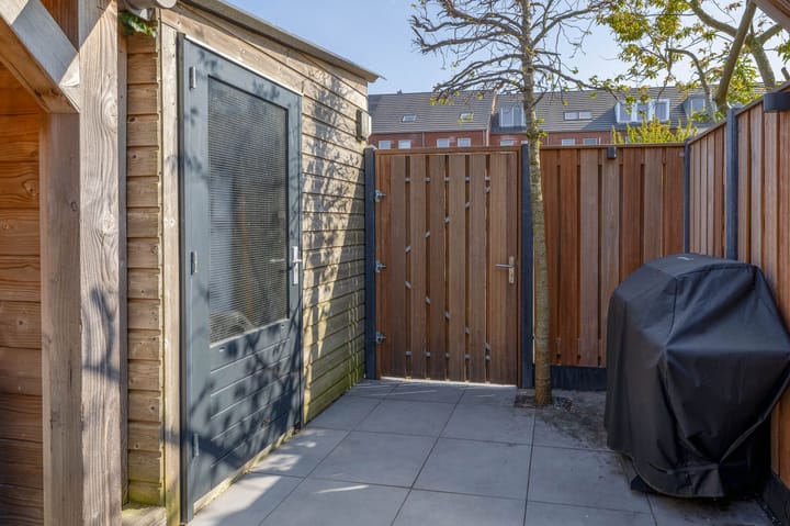 Foto 10 van Weegbree 111