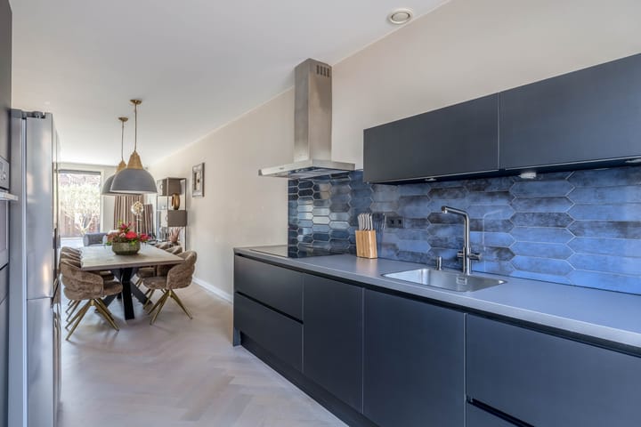 Foto 18 van Weegbree 111