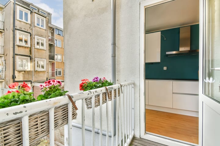 Foto 11 van Van Ostadestraat 376-1