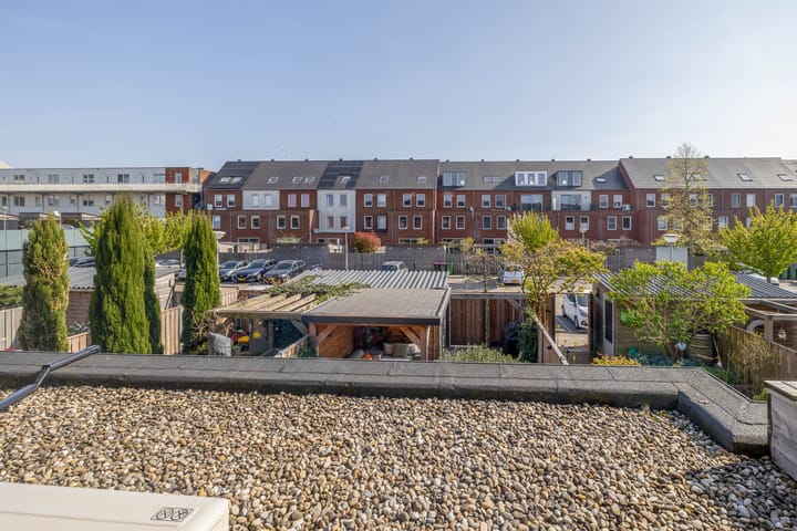 Foto 42 van Weegbree 111