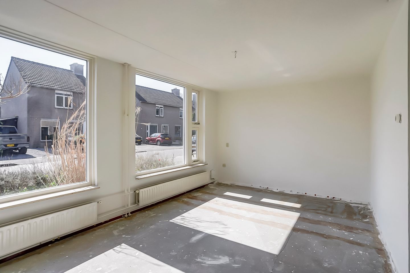 Photo 4 of Marskramer 12