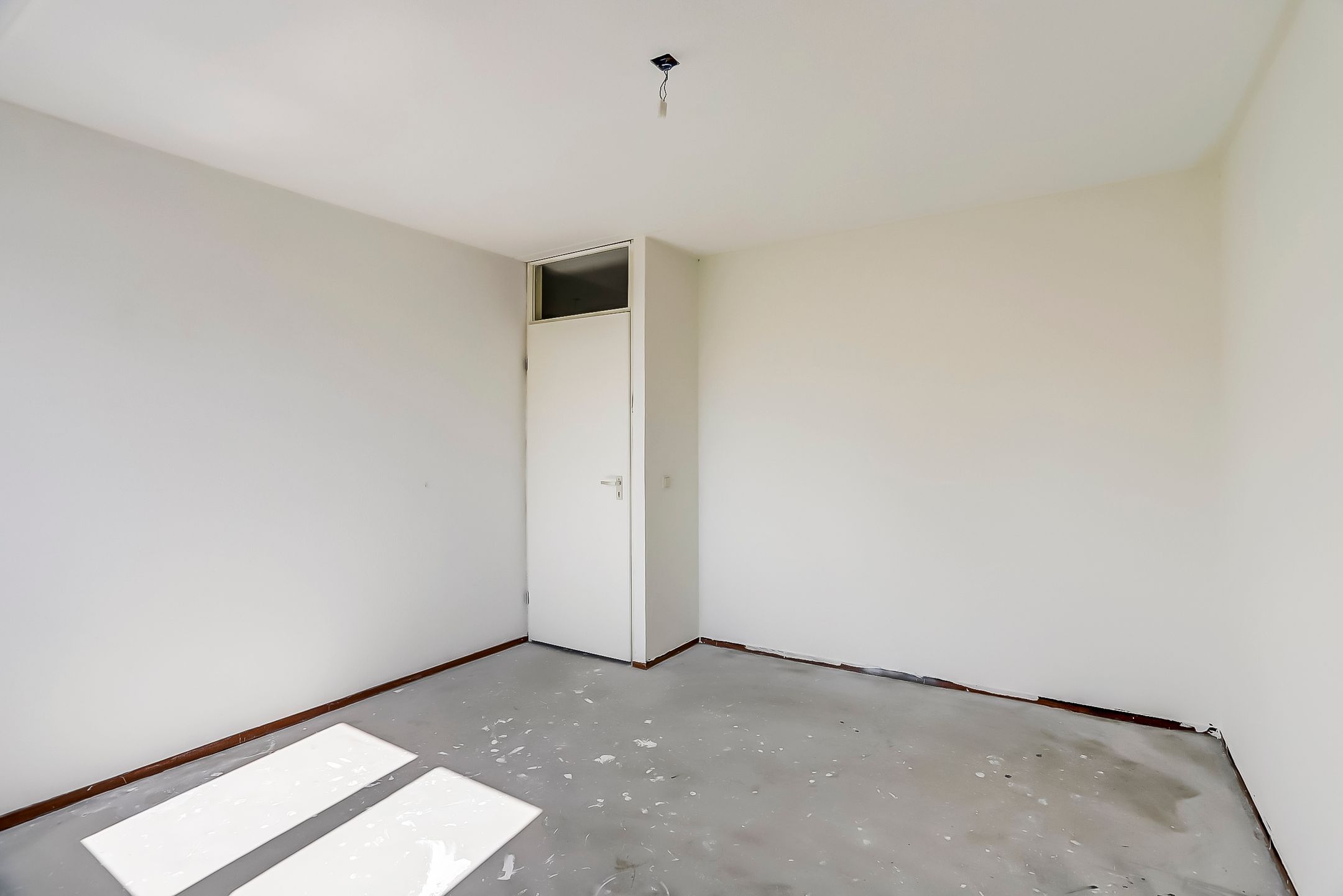 Photo 15 of Marskramer 12