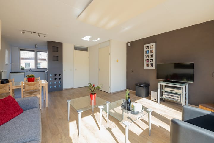 Foto 8 van Bloemenlaan 25