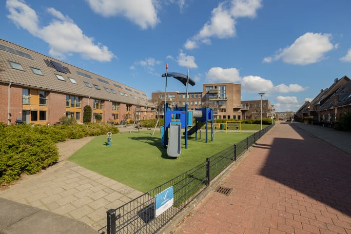 Foto 40 van Bloemenlaan 25