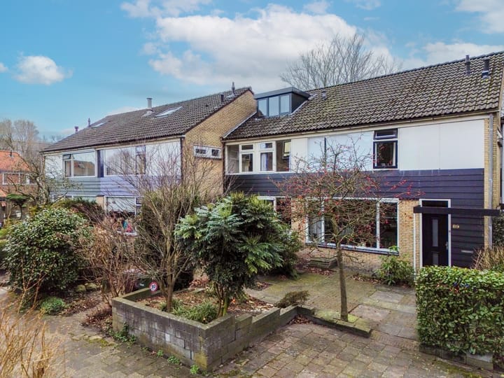 Foto 1 van van Hamelstraat 87