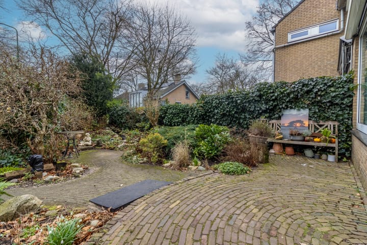 Foto 16 van van Hamelstraat 87