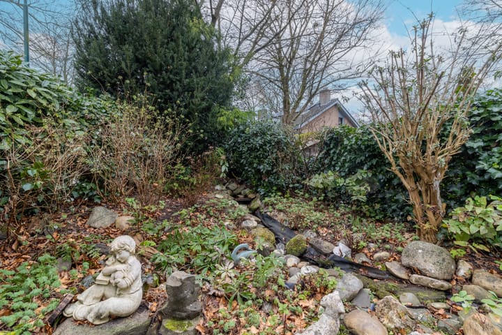 Foto 18 van van Hamelstraat 87