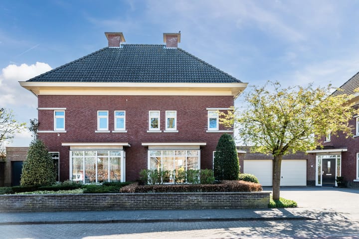 Foto 1 van Mgr. Ariënsstraat 8