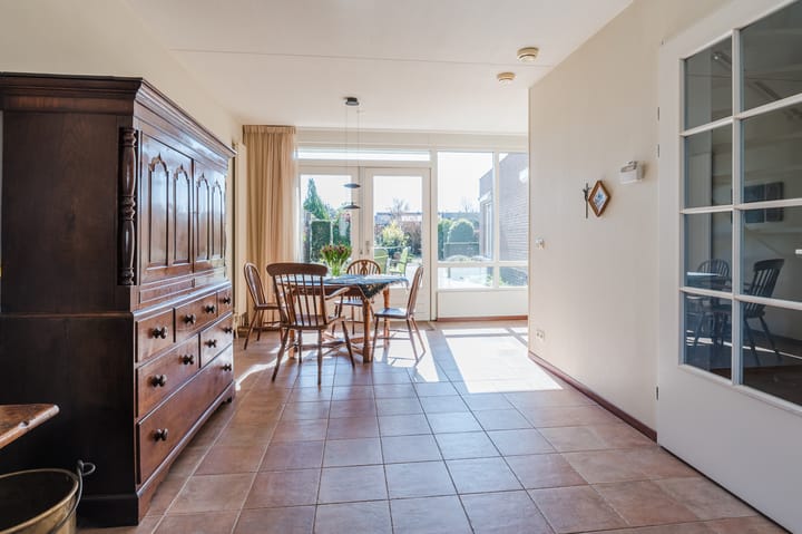 Foto 15 van Mgr. Ariënsstraat 8