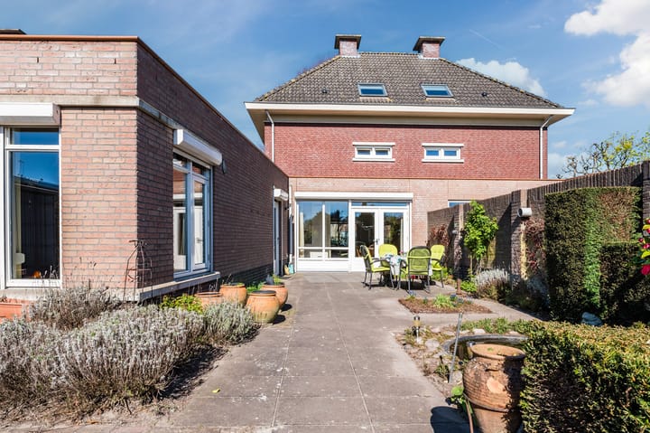 Foto 24 van Mgr. Ariënsstraat 8