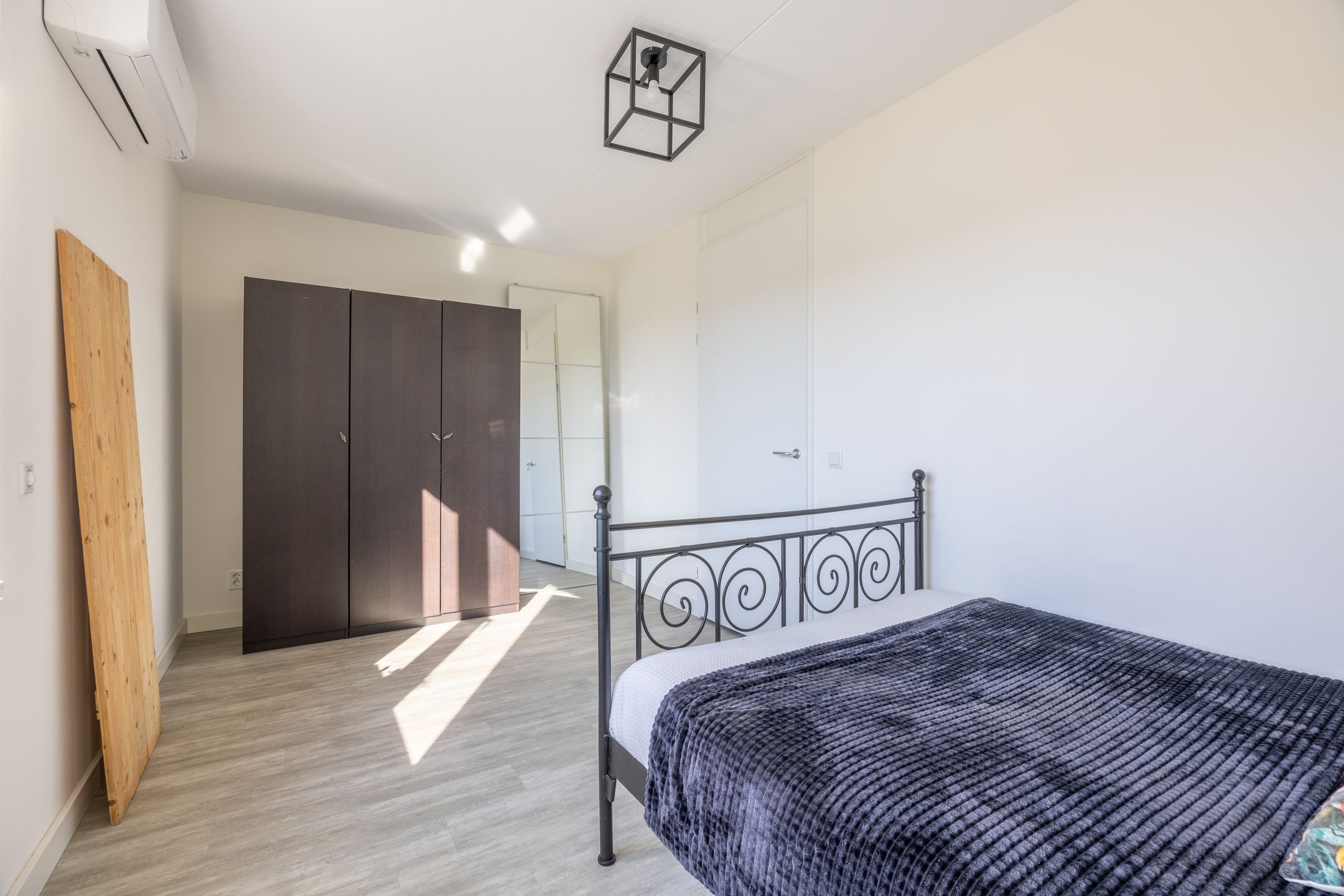 Foto 24 van Lage Bothofstraat 195-A