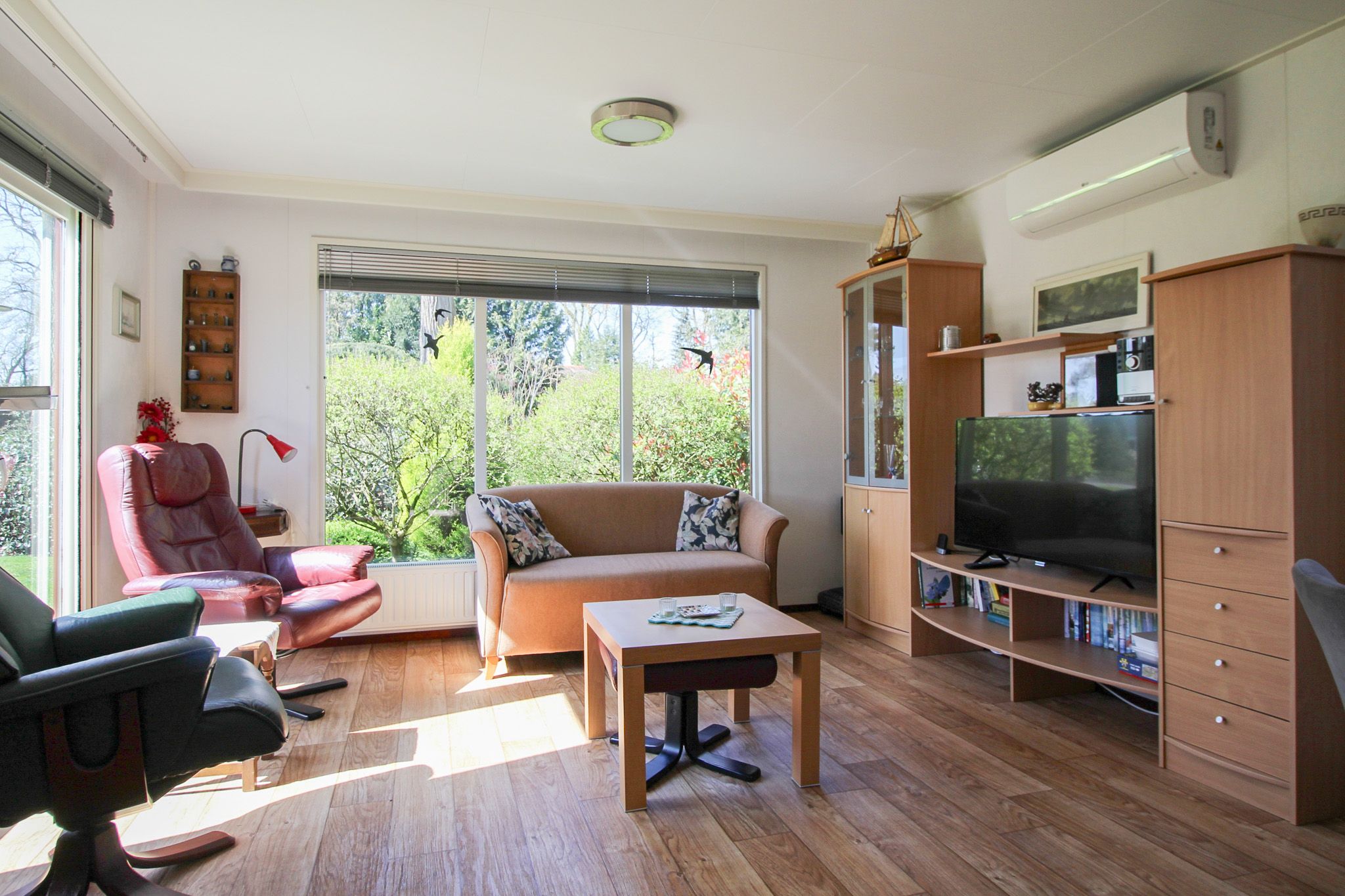 Foto 3 van Harremaatweg 44-10