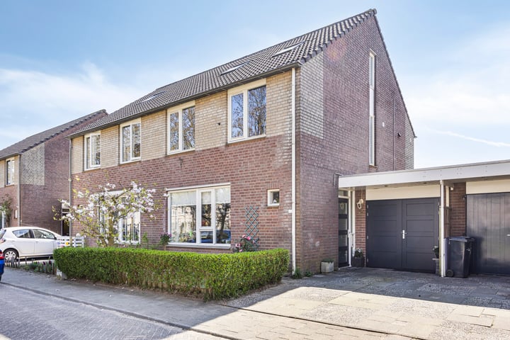 Foto 5 van Zalm 16