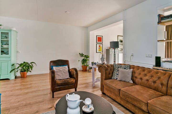 Foto 4 van Den-Uylborch 16