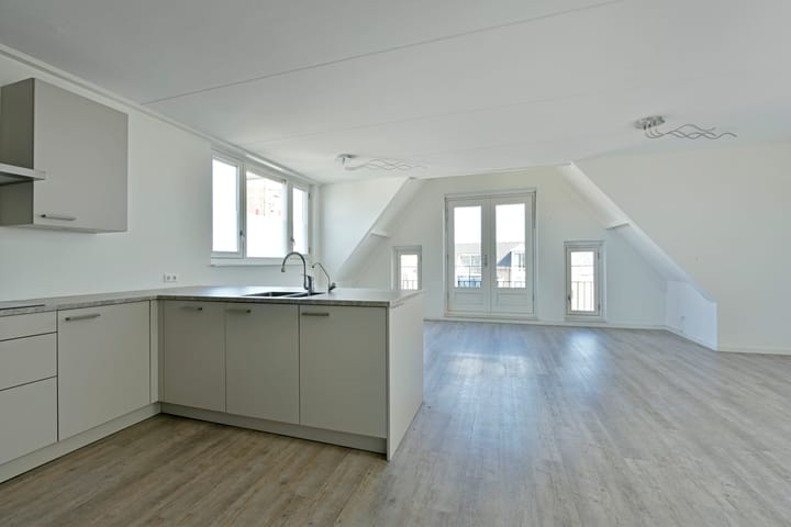 Foto 5 van Reghthuysplein 25