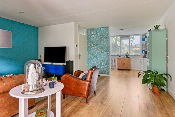 Foto 8 van Den-Uylborch 16