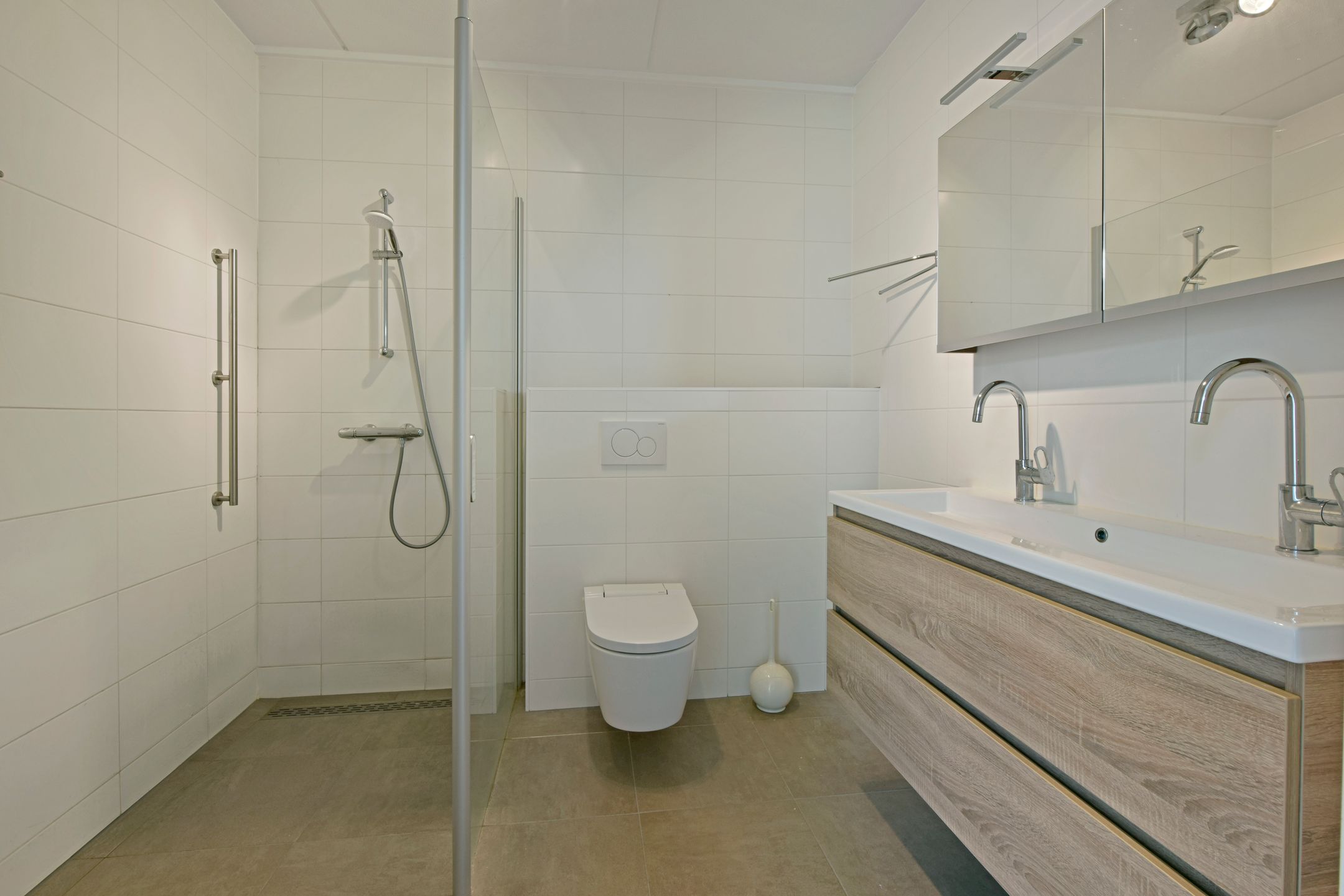 Foto 18 van Reghthuysplein 25