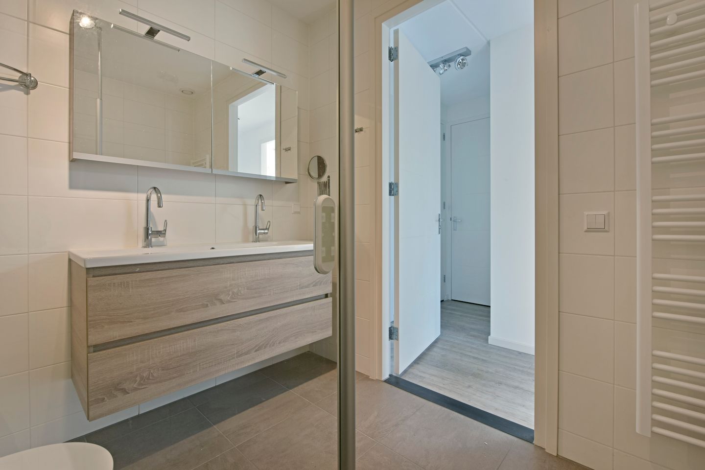 Foto 19 van Reghthuysplein 25