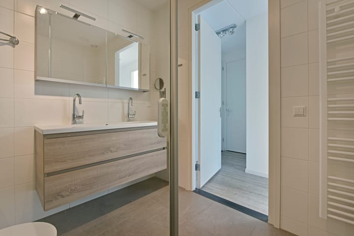 Foto 19 van Reghthuysplein 25