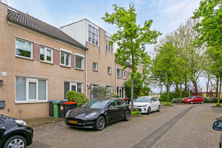 Foto 24 van Den-Uylborch 16