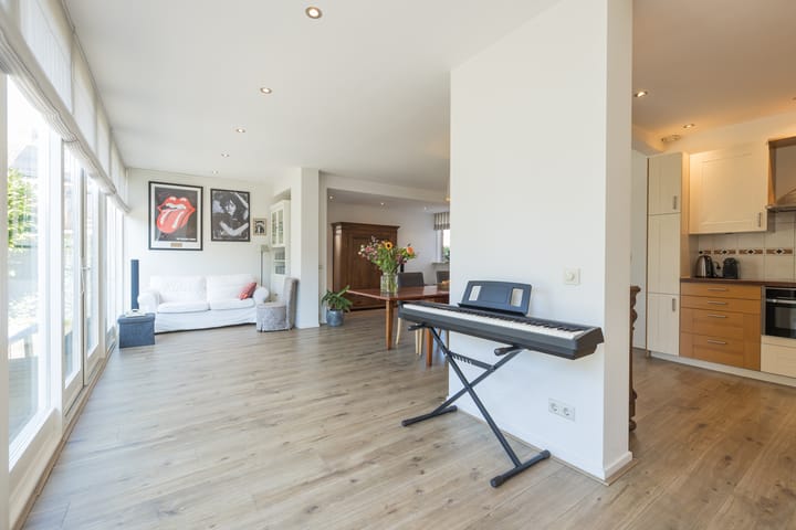 Photo 17 of Prinses Margrietlaan 17