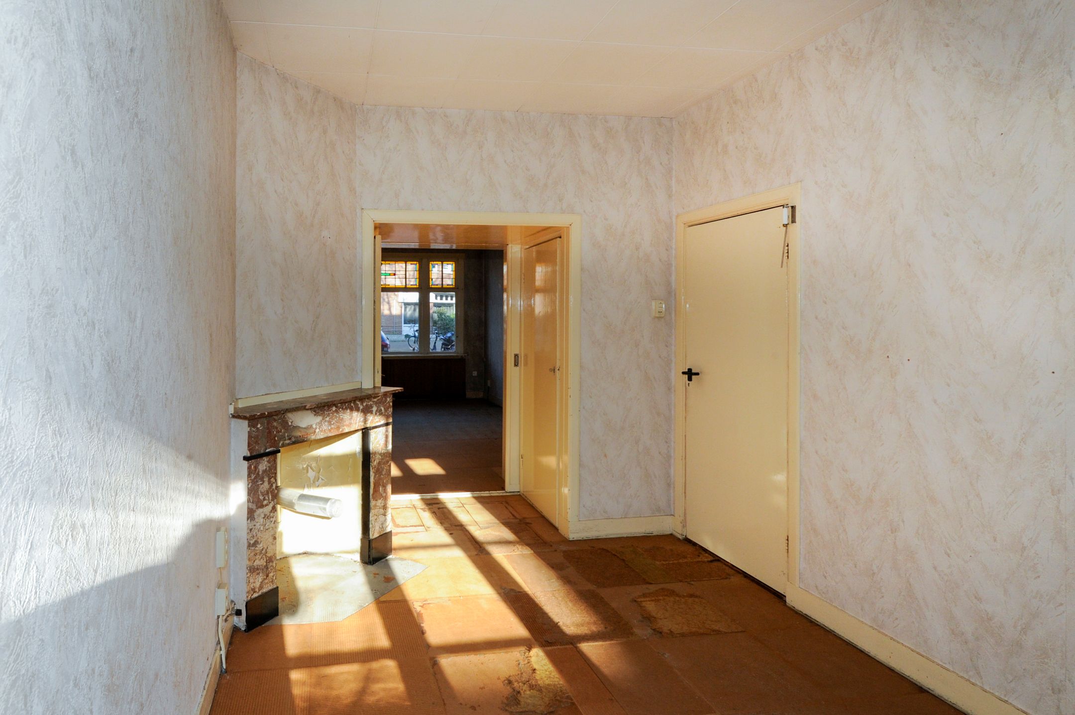 Photo 12 of Jan van Beersstraat 138