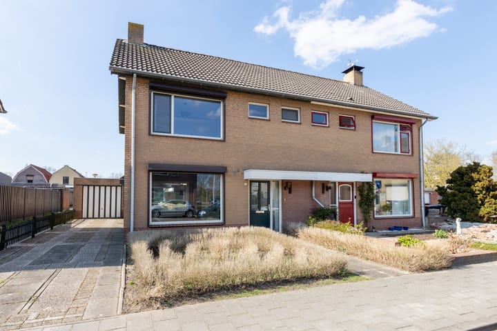 Foto 44 van Kortenaerstraat 2-B