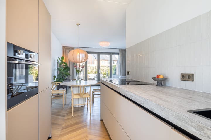 Foto 17 van Pijlkruid 10