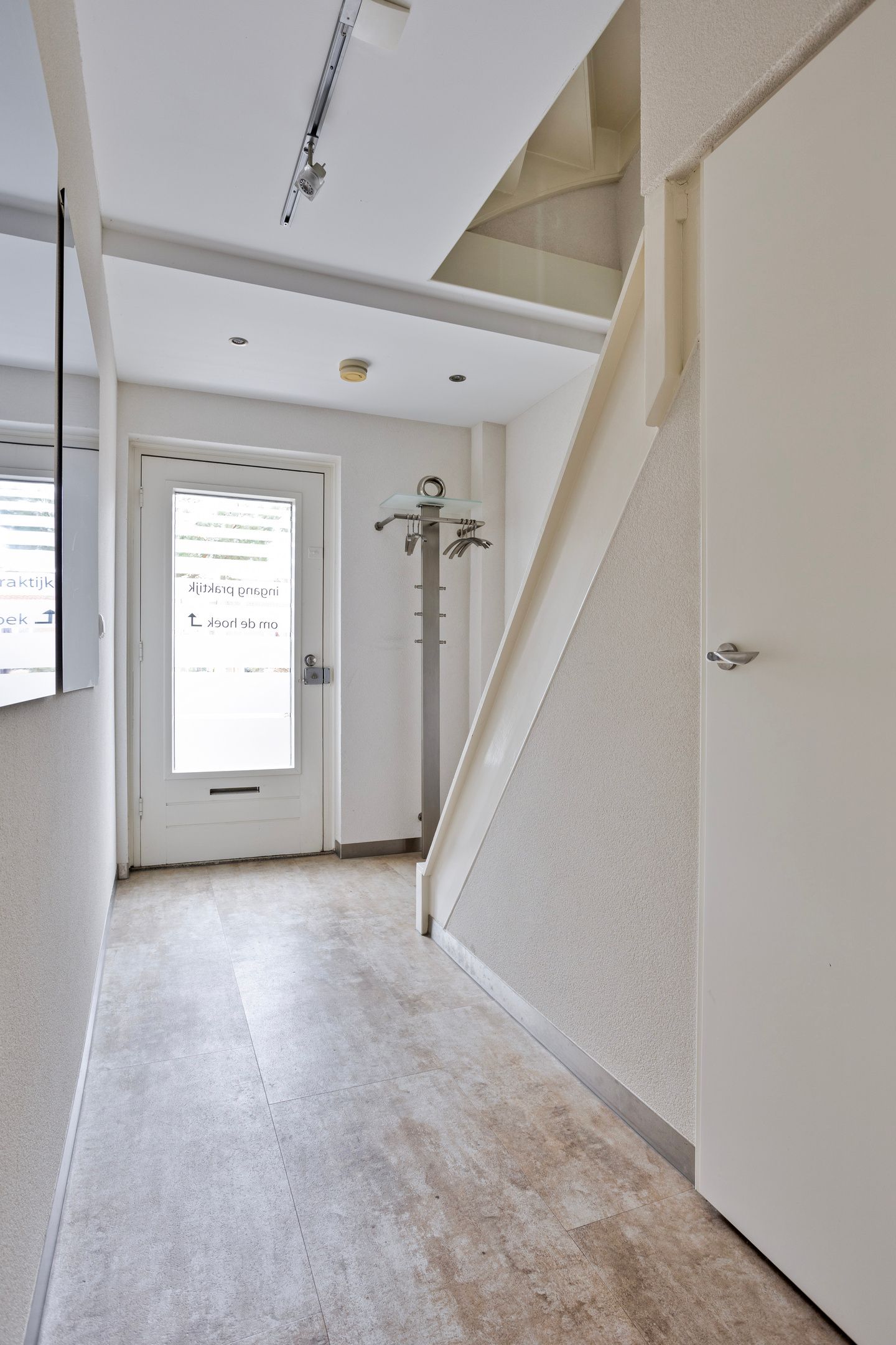 Photo 4 of Stationslaan 4