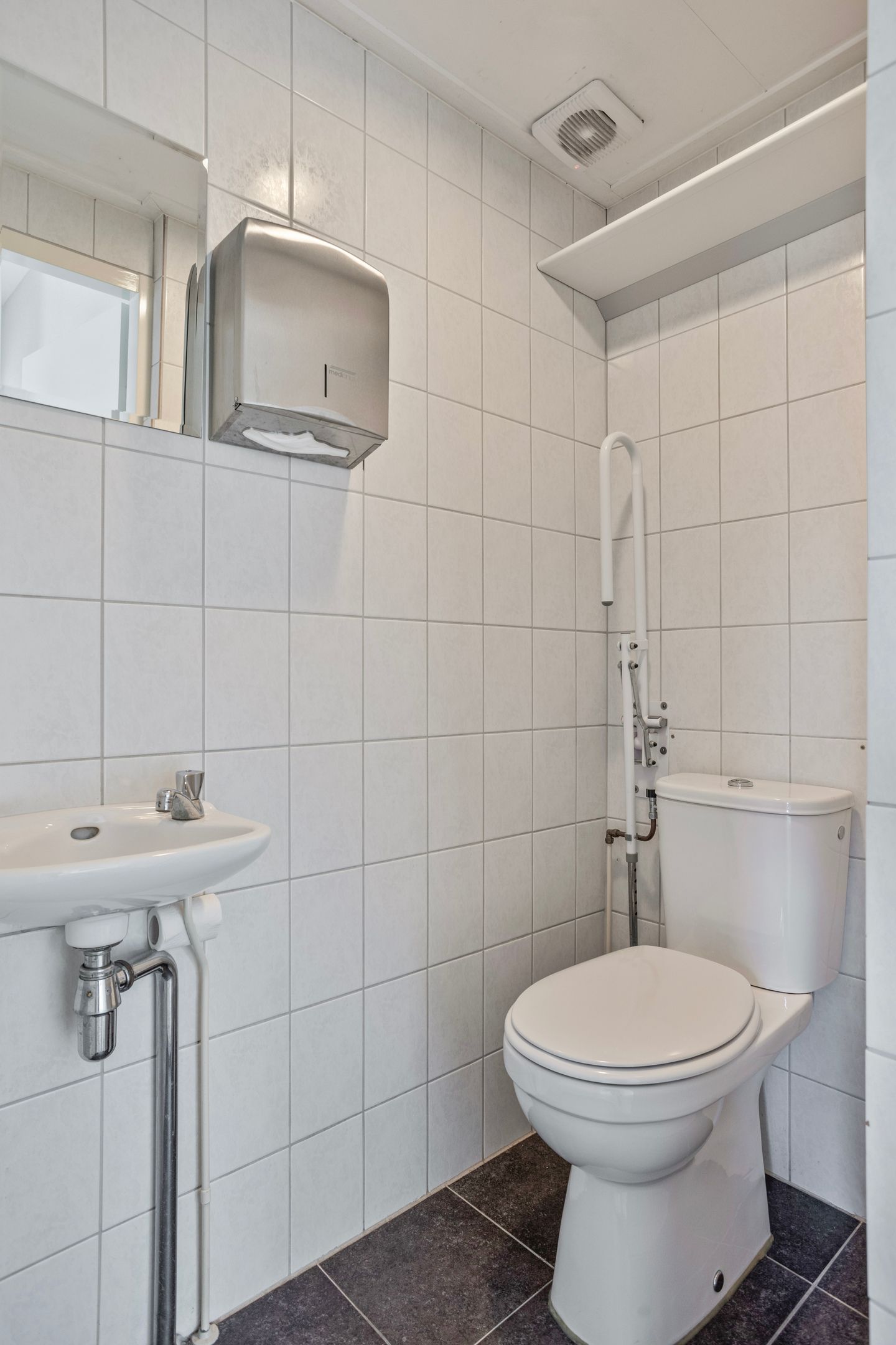 Photo 5 of Stationslaan 4