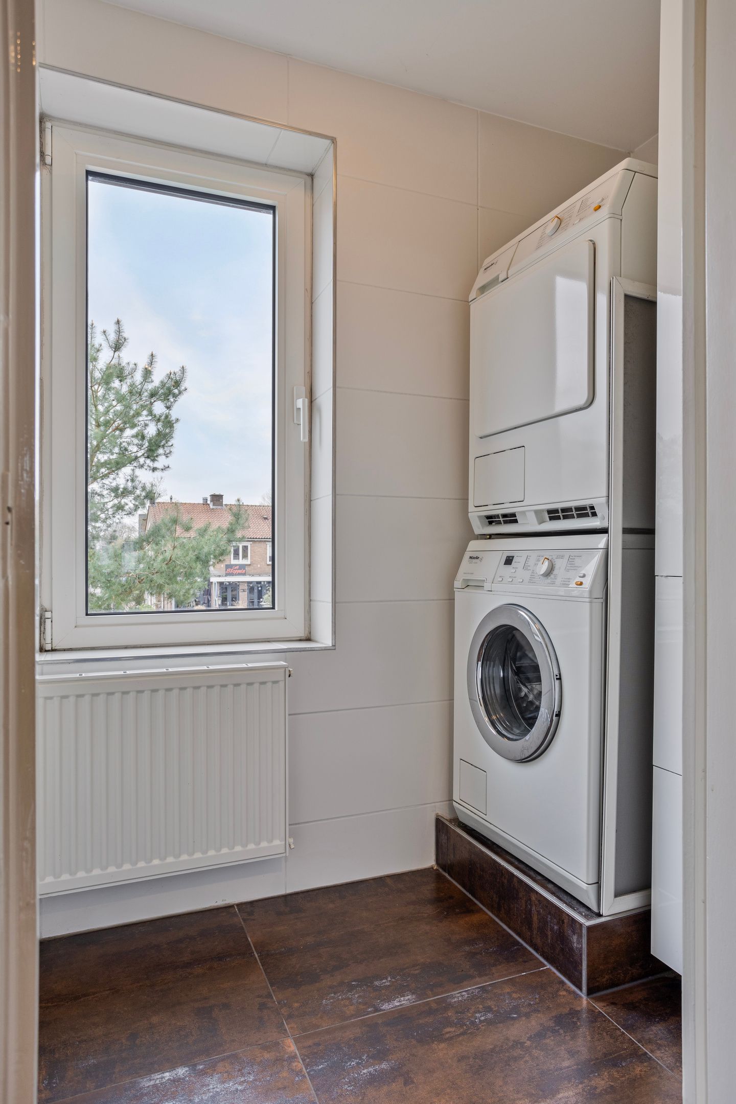 Photo 27 of Stationslaan 4