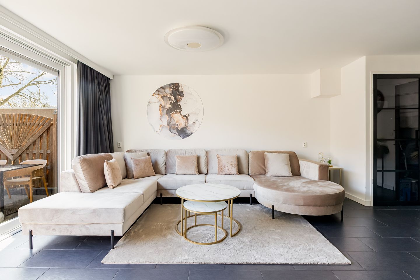 Foto 10 van Weidekruidveld 75