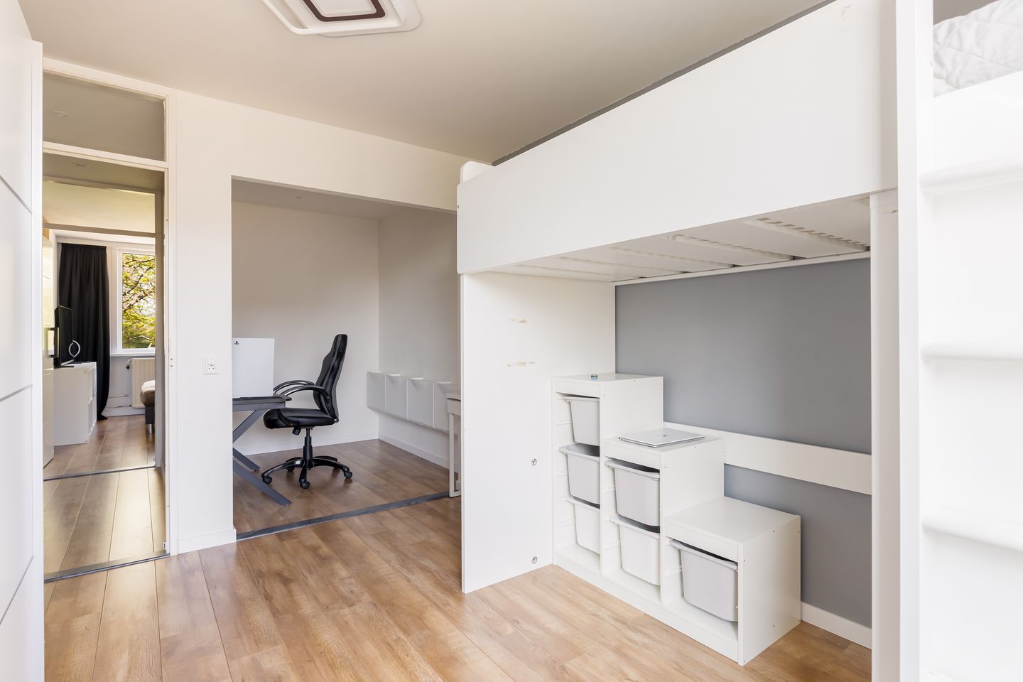 Foto 29 van Weidekruidveld 75