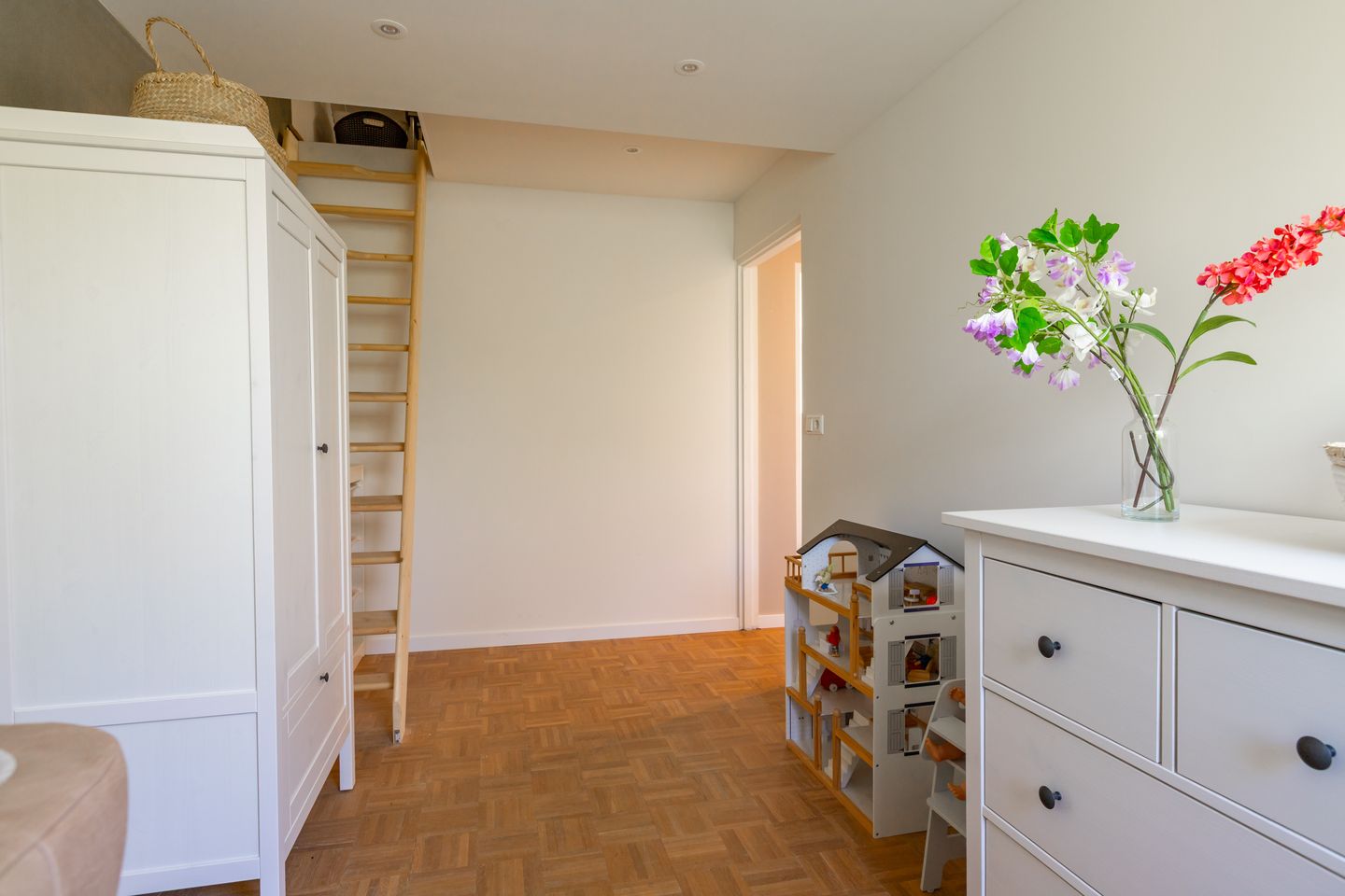 Foto 40 van Weidekruidveld 75