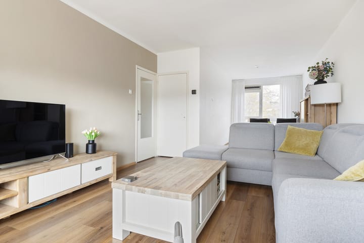 Foto 11 van Van Iddekingeweg 123