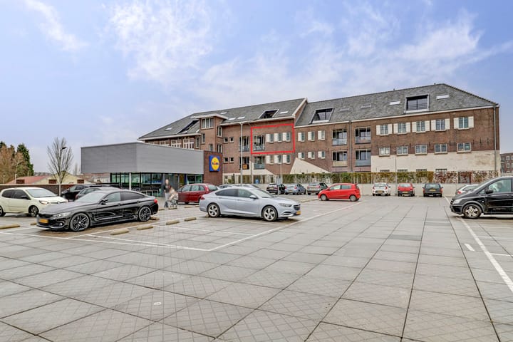 Foto 4 van Westerkade 2-307