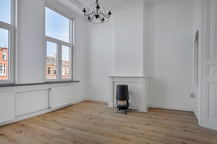 Foto 2 van Teteringenstraat 16-A