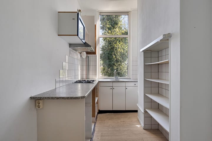 Foto 15 van Teteringenstraat 16-A