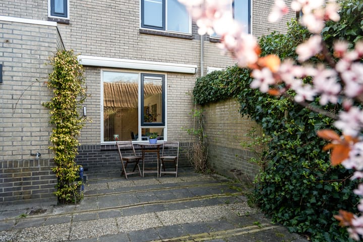 Foto 38 van Etmat 13