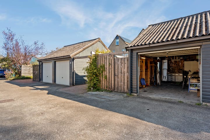 Foto 41 van Etmat 13